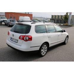 Volkswagen Passat TDI 140 / Business / Trendl -07