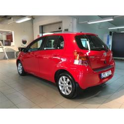 Toyota YARIS 5-D 1.33 M/M PLUSPAKET -09