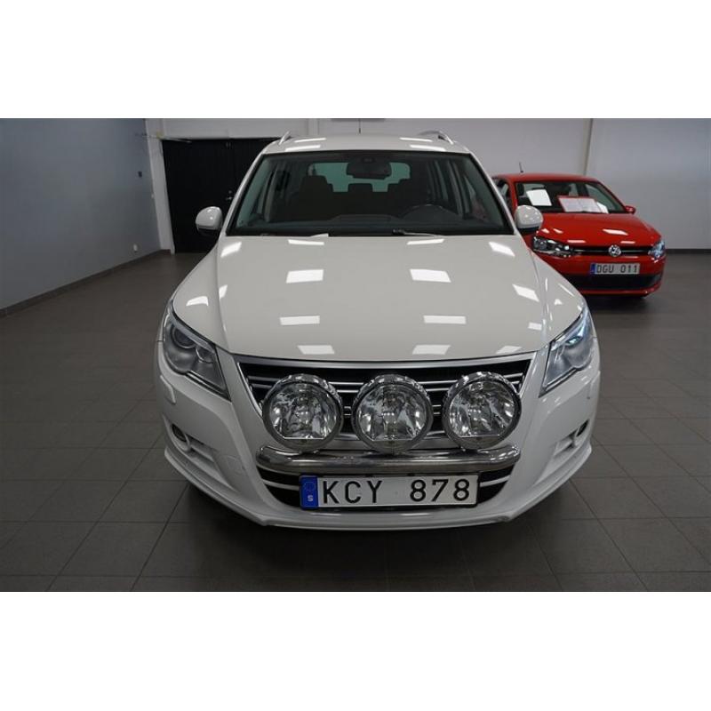 Volkswagen Tiguan 2,0 TDI 4-Motion R-line -10