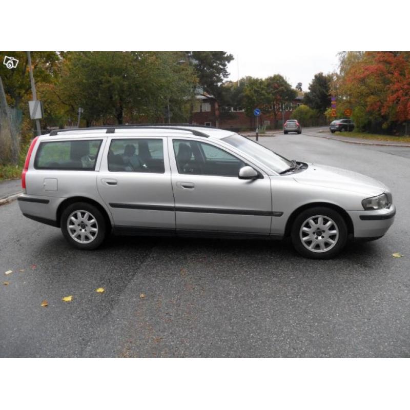 Volvo V70 Få ägare Bra skick -01