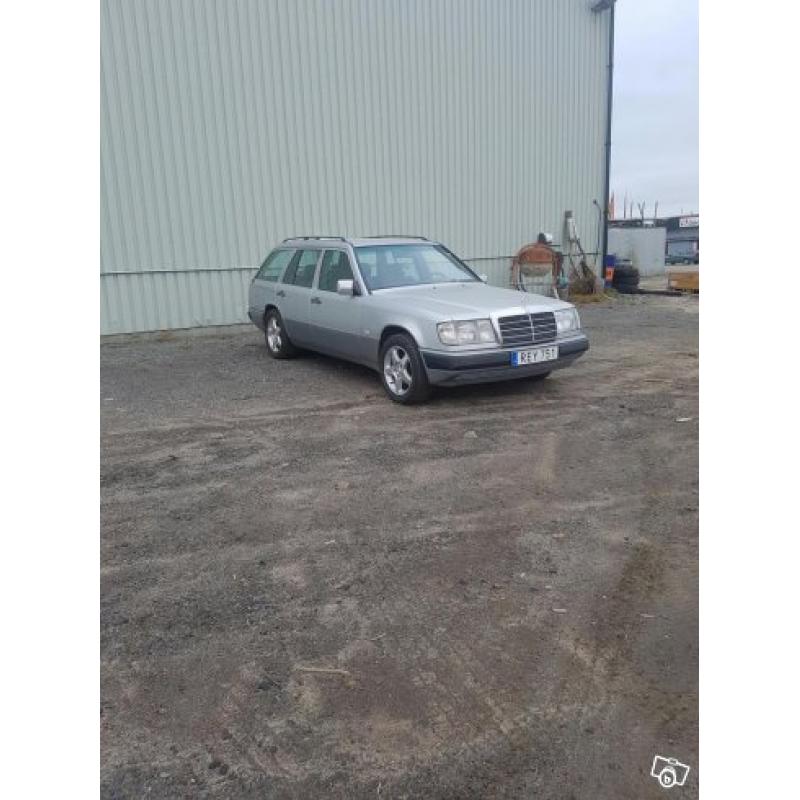 Mercedes benz 300D w124 -92