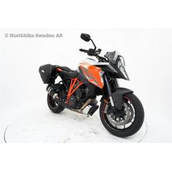 KTM 1290 Super Duke GT* -16