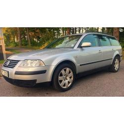 Passat 2.3 V5 Kombi -02