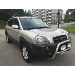 Hyundai Tucson 2.0 CRDI Besiktad/ TOPPSKICK -06