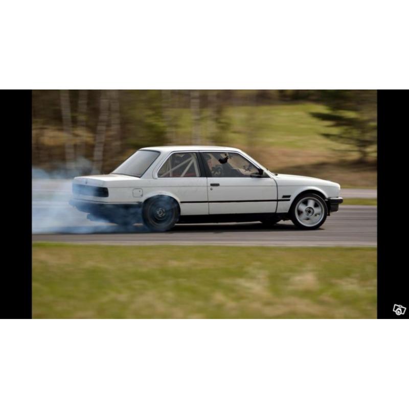 Bmw E30 v8 drifting -86