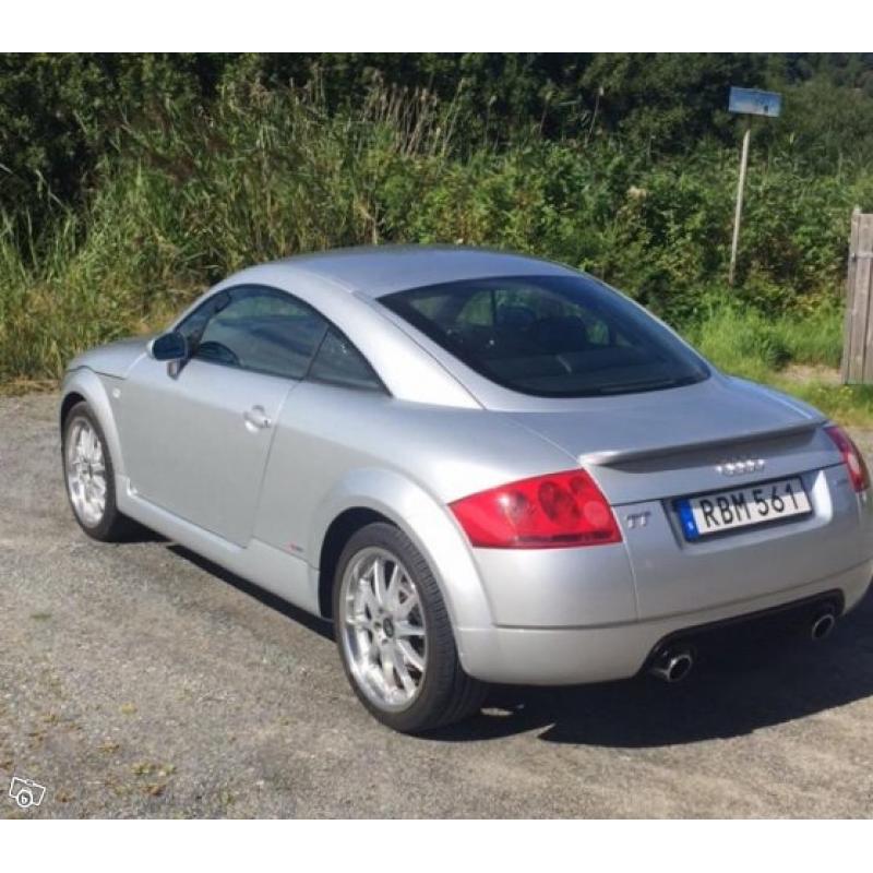 Audi TT coupé 1,8T quattro S-line -99