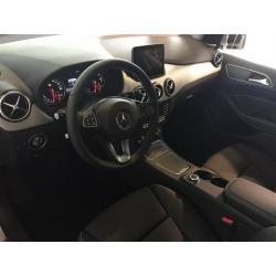 Mercedes-Benz B 200 d 4Matic -17