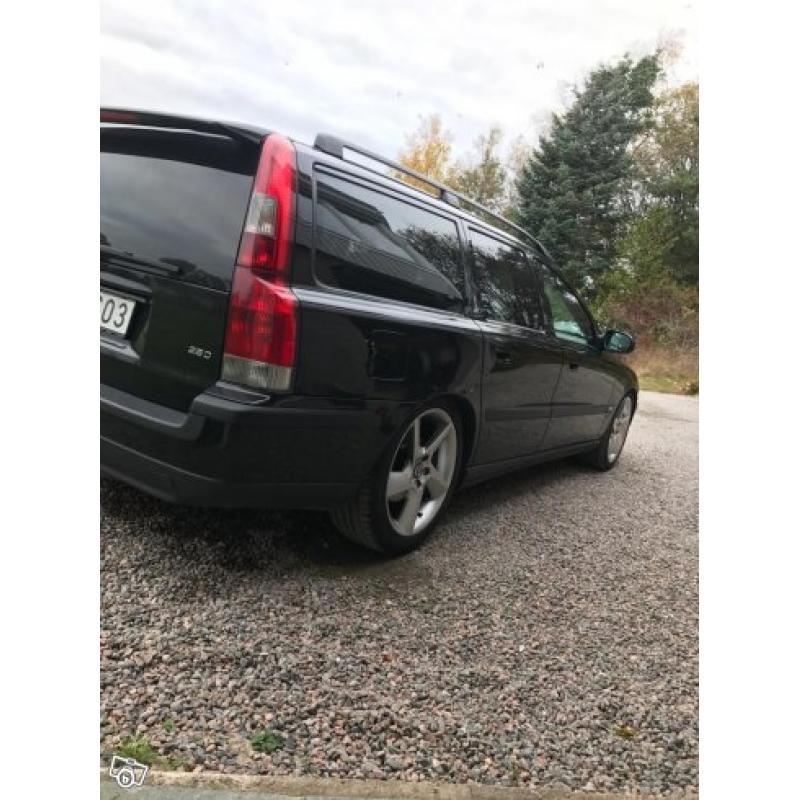 Volvo V70n tdi (d5252t) -01