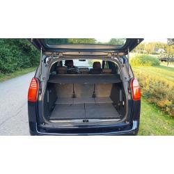 Peugeot 5008 2.0 HDi, 7sits, Panorama, Drag -11