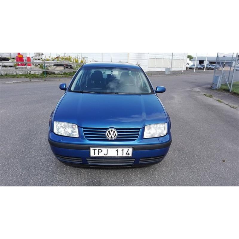 Volkswagen Bora 1.6 (105hk) NYBES/20500KR -03