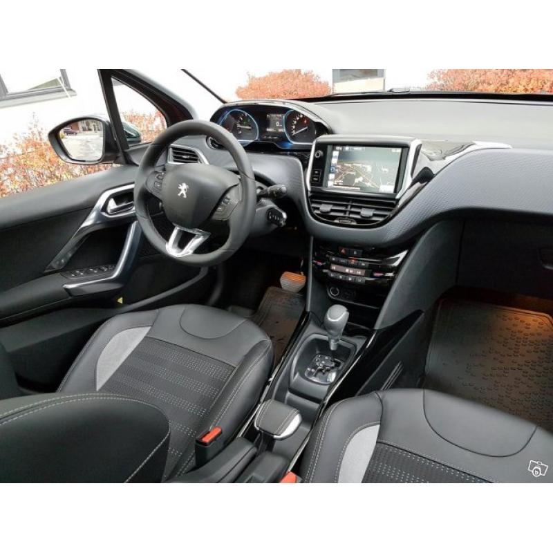 Peugeot 2008 1.2 turbo Aut -16