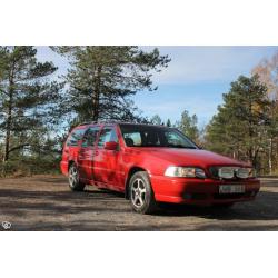 Volvo V70 140hK -00