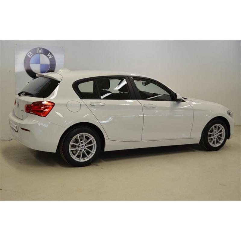 BMW 118 d Advantage edition LCI V-hjul ingår -16