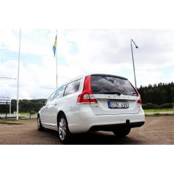 Volvo V70 SUM BUS S/S LÅGMIL NYBES 12 mån GAR -14