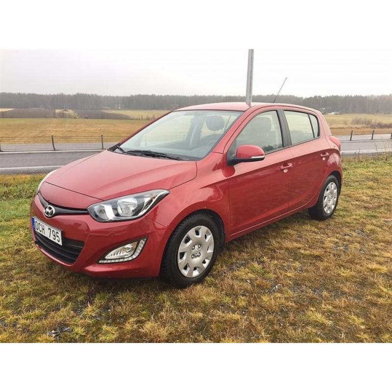 Hyundai i20 1,2 Premium -14